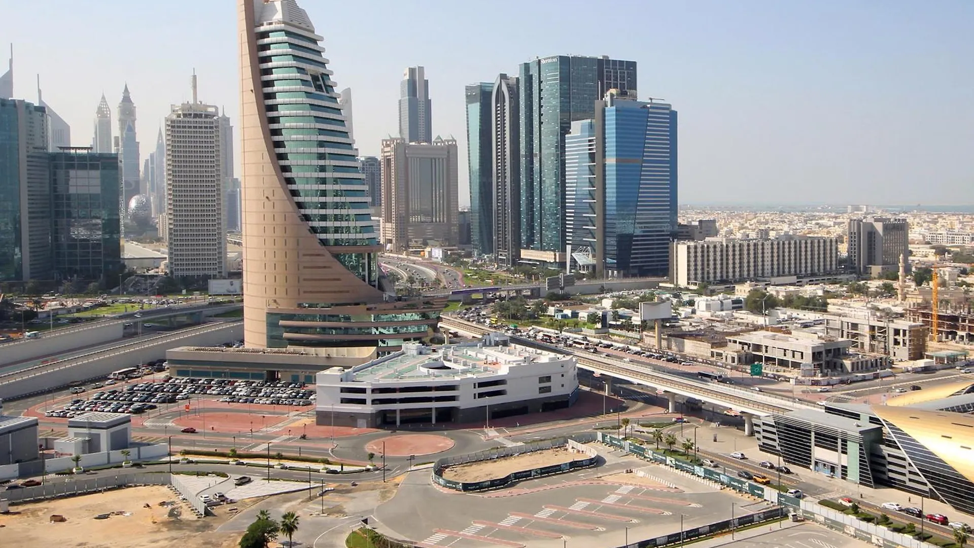 Luxury Staycation - Park Gate Residences Tower B Dubái