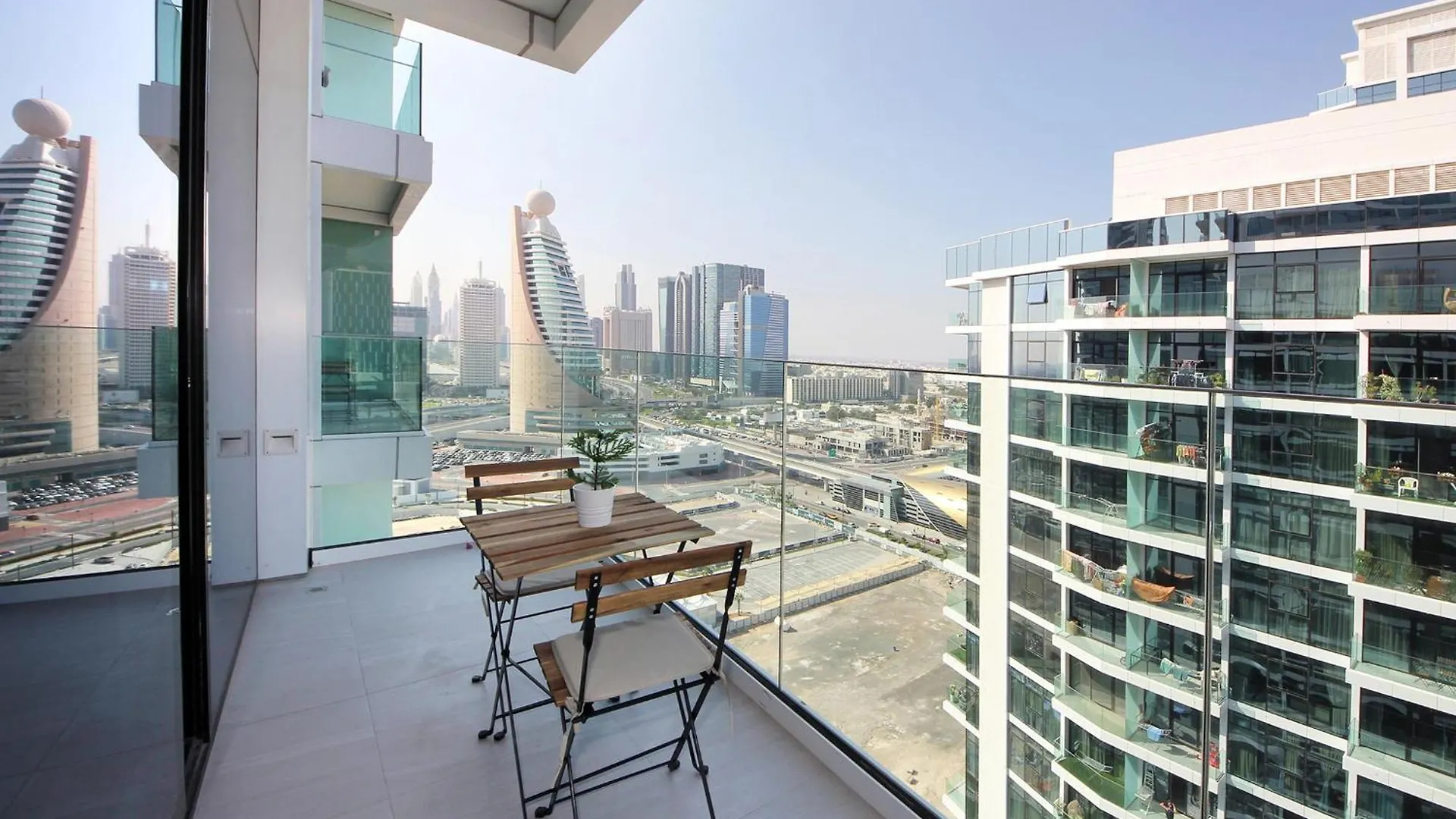 Apartamento Luxury Staycation - Park Gate Residences Tower B Dubái